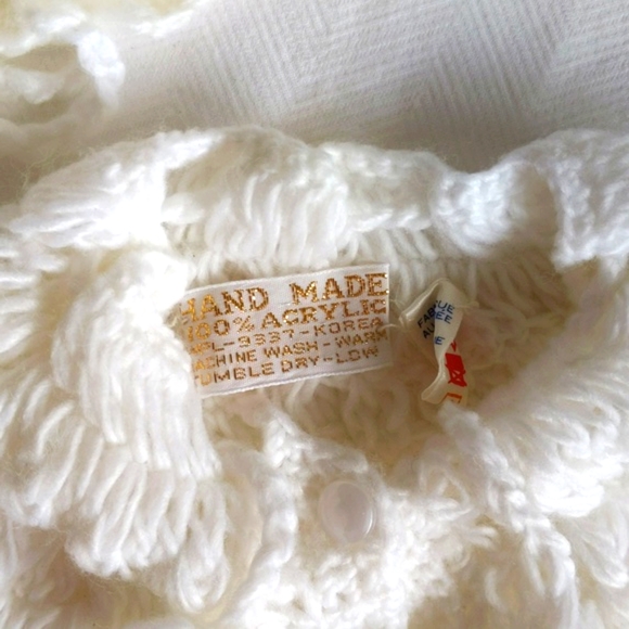 NEW handmade white acrylic knit unisex newborn baby layette 3-piece set - Picture 2 of 7